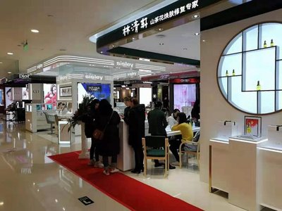 林清軒榮膺2019天貓金妝獎“年度新零售引領(lǐng)品牌”